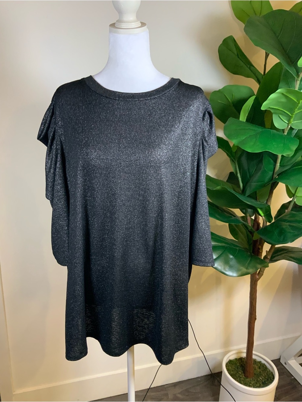 Cocomo Black Shimmer Short Sleeve Tunic